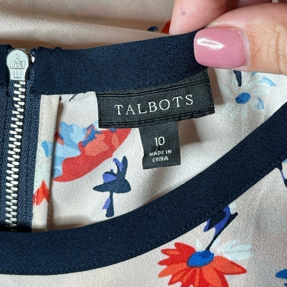 Talbots Floral Career Work Blouse Short Sleeves Size 10 - Picture 8 of 10
